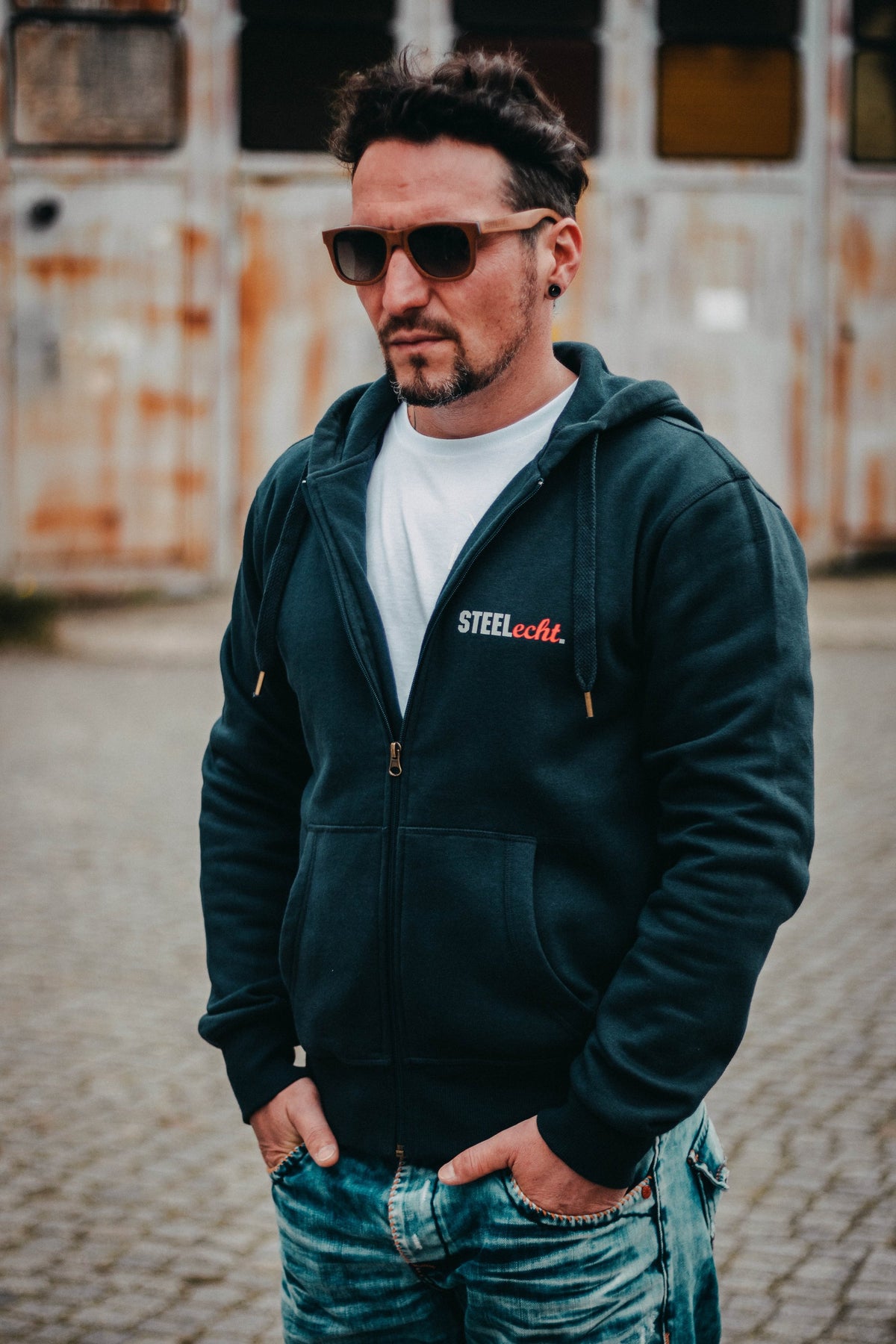 Sweat-Jacket "Low Life", 312 - STEELecht.